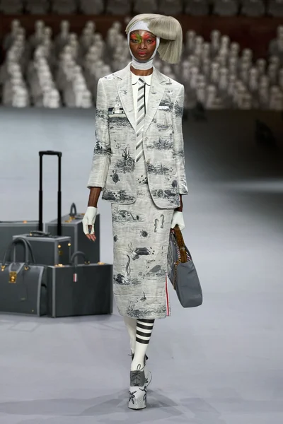 Look 33